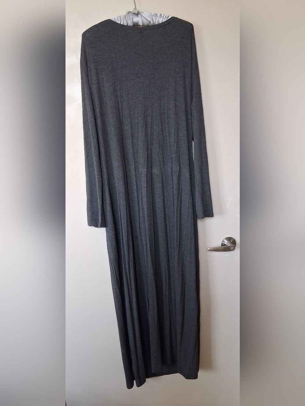 White Mark Long Sleeve Maxi Dress in Charcoal Gray